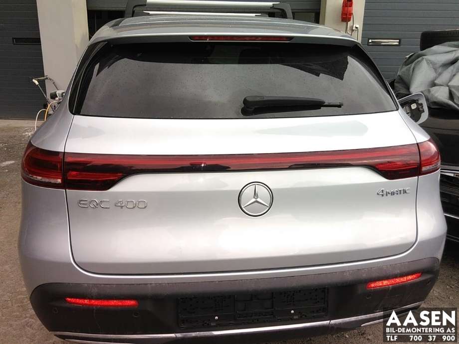 Bakluke til Mercedes EQC 2019-->>