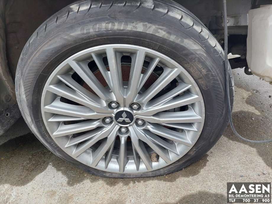 Hjulsett aluminium sommer til Mitsubishi Outlander 2015-->> (Type III, Fase 2) (N/F|)