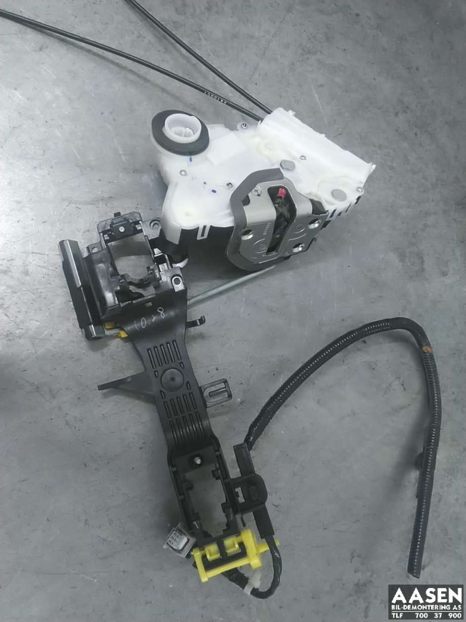 Låsekasse venstre foran til Subaru Impreza, 2013-2017 (Type IV)