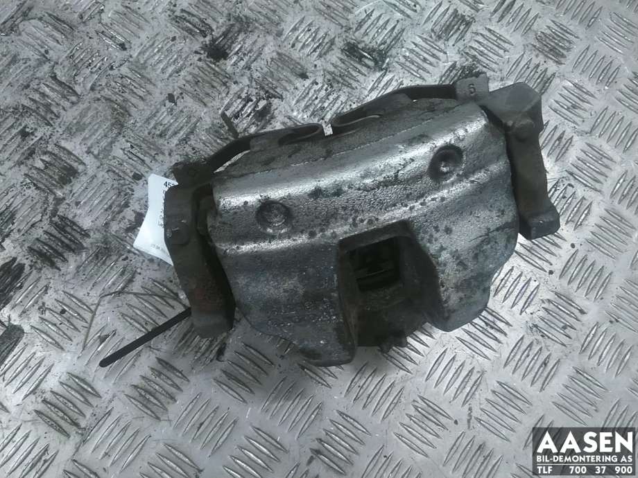 Bremsecaliper høyre foran til Volvo V60 / V60 CC, 2018-->> (Type II)  (36003280)