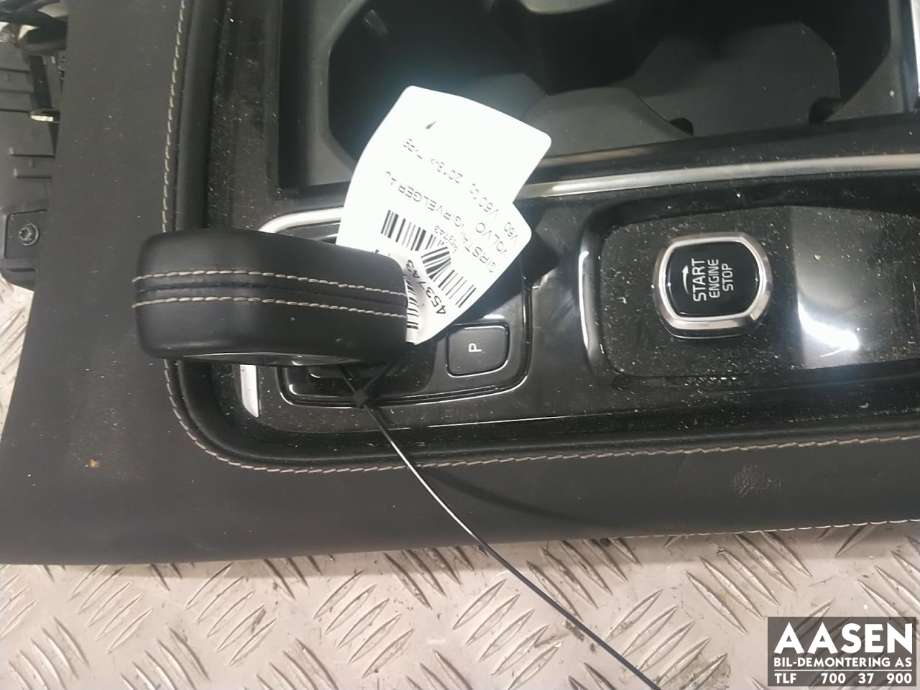 Girstang/girvelger automat til Volvo V60 / V60 CC 2018-->> (Type II) (31492152|)
