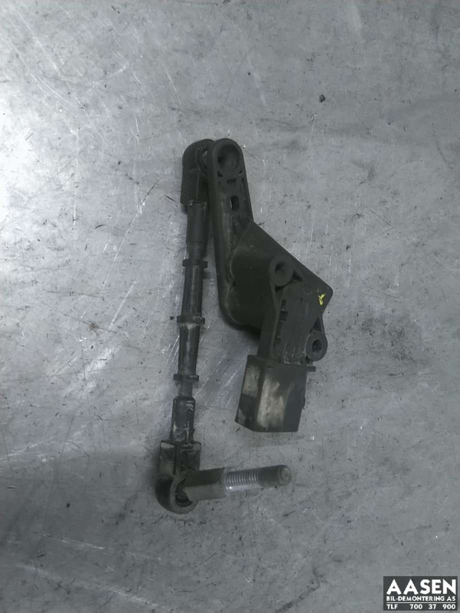 Sensor nivå, venstre bak til Audi A4, Allroad, 2016-->> (Type II) (B9) (B9) (8W0 941 309 E)