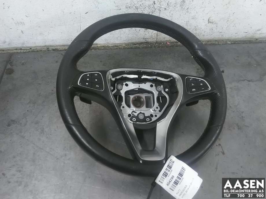 Ratt til Mercedes Vito, 2014-->> (W447) (W447) (A 000 460 84 03)