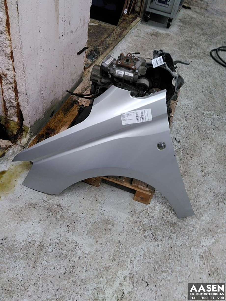 Skjerm venstre foran til VW Caddy 2020-->> (Type IV) (2K7 821 105|)