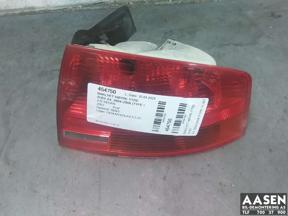 Baklykt høyre ytre til Audi A4 2004-2008 (Type III) (B7) (B7) (8E5 945 096|)