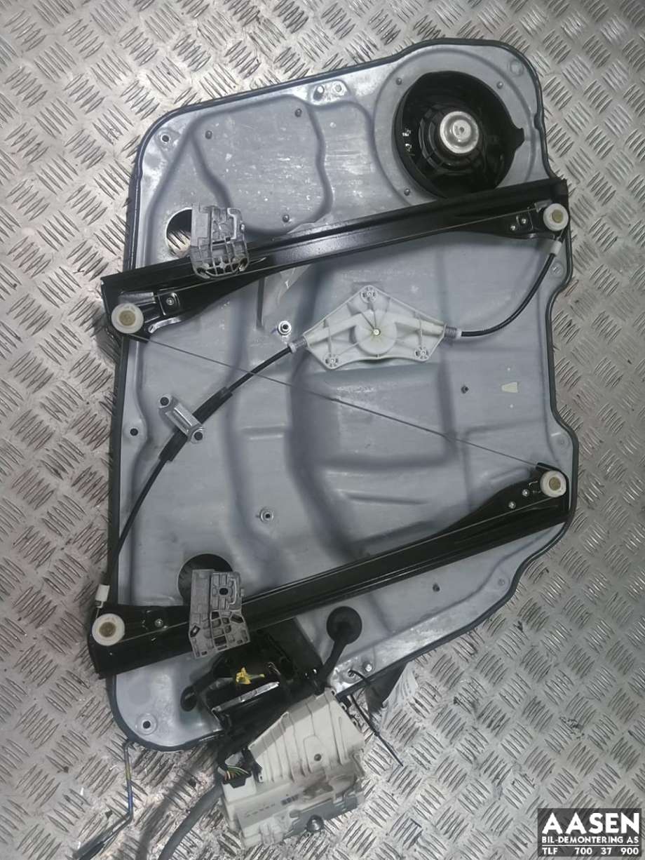 Ruteheis høyre foran til Mercedes ML 2005-2011 (W164) (W164) 