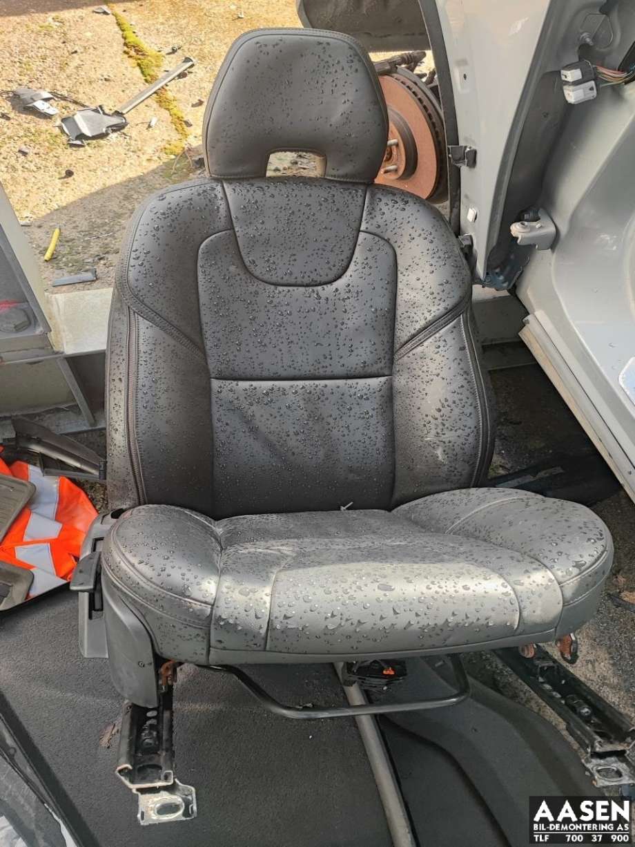 Sete foran høyre til Volvo V40 2012-2019  