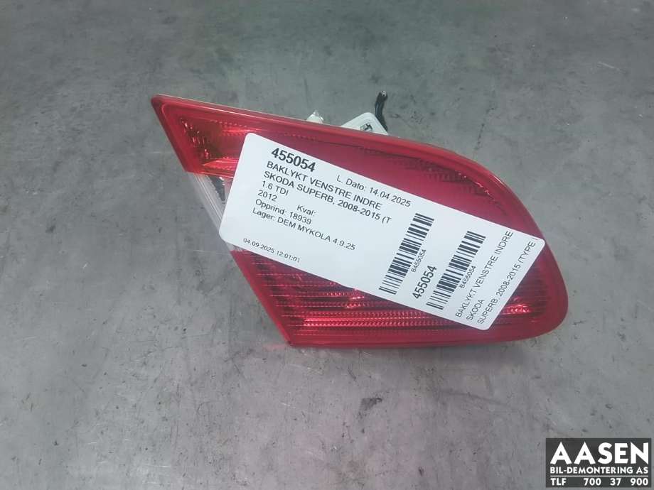 Baklykt venstre indre til Škoda Superb 2008-2015 (Type II) (3T5 945 107|)