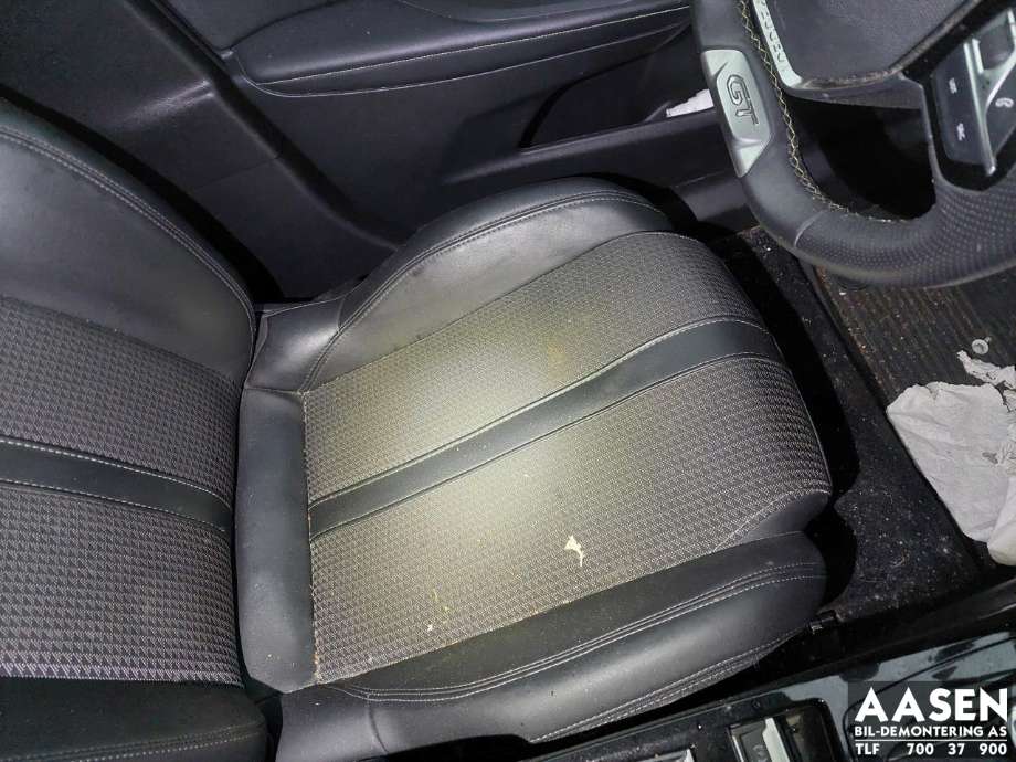 Sete foran venstre til Peugeot e-2008, 2019-->>  (N/F)