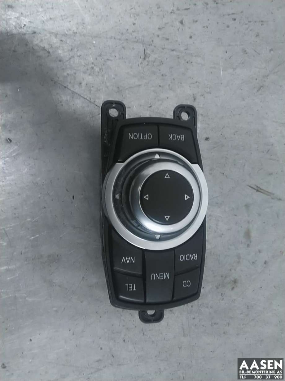 Bilstereo betjeningspanel til BMW 5-Serie GT 2009-2017 (F07) (F07) (65 82 9 206 444|)