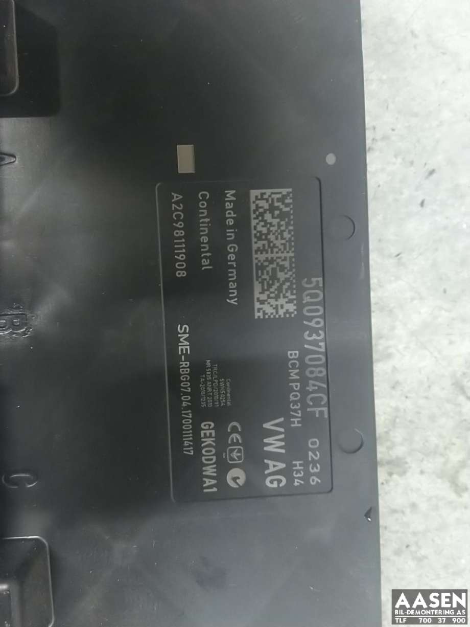 Styreenhet comfort (BCM) til VW Golf VII 2017-2020 (Fase 2)  (5Q0 937 084 CF|)