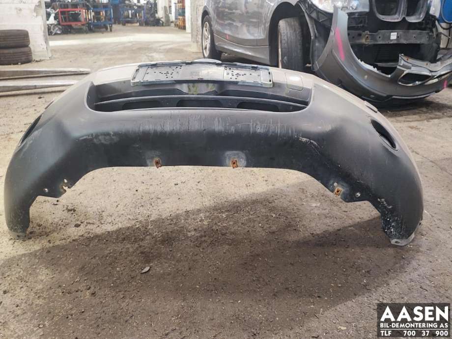 Støtfanger foran til Nissan Qashqai, 2007-2010 (Type I, Fase 1)  (62022JD30H)