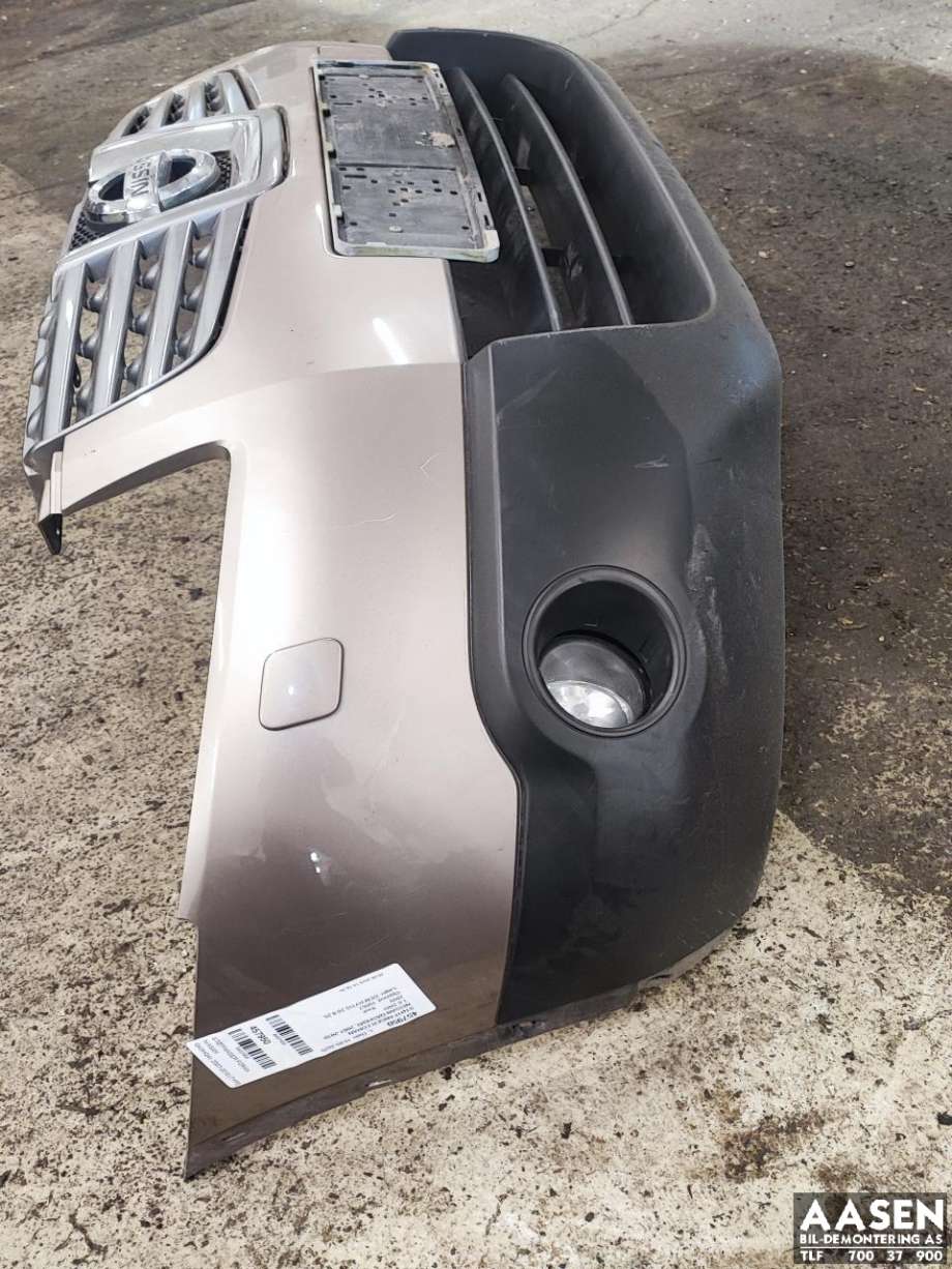 Støtfanger foran til Nissan Qashqai 2007-2010 (Type I, Fase 1)  (62022JD30H|)