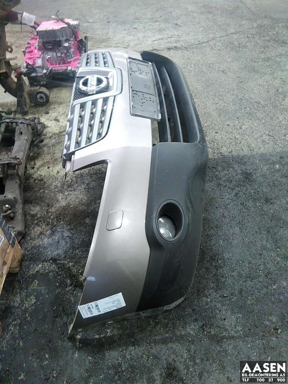 Støtfanger foran til Nissan Qashqai 2007-2010 (Type I, Fase 1)  (62022JD30H|)
