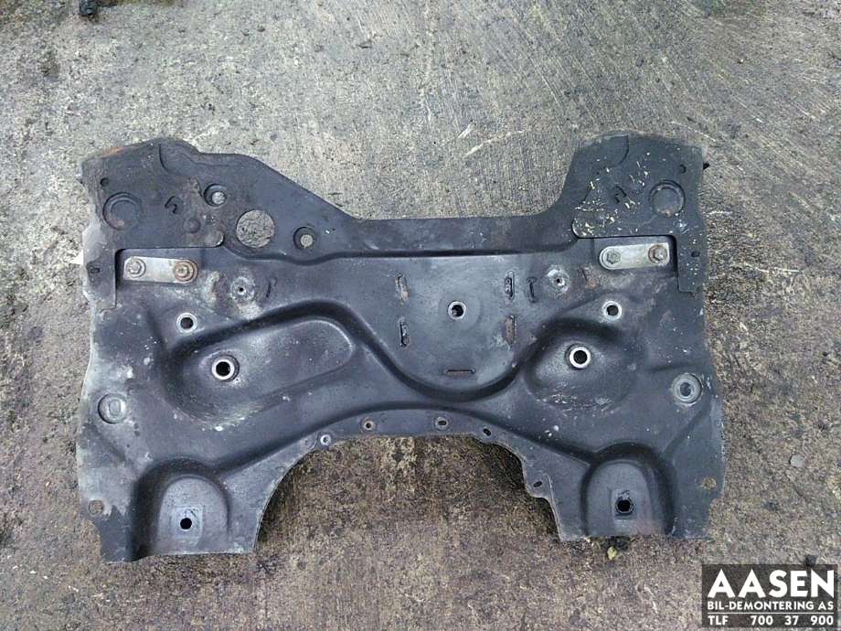 Travers foran hoved til Peugeot 5008 2017-->> (Type II) (98 088 125 80|)