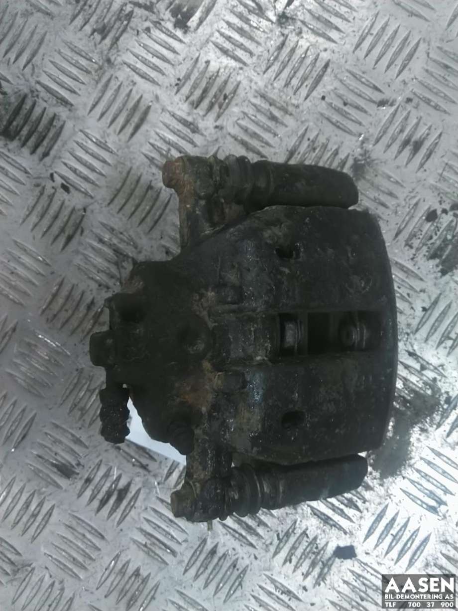 Bremsecaliper høyre foran til Mitsubishi Colt, 2004-2008 (Type VII, Fase 1)  (4605A066)