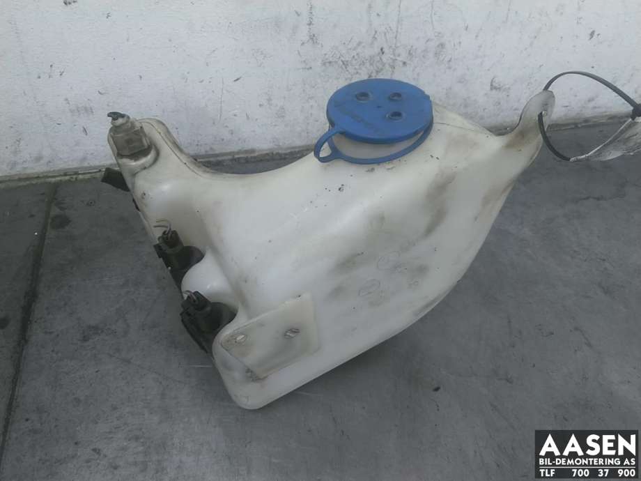 Spylertank foran til Mercedes Vito/Viano, 2010-2014 (Fase 2) (W639) (W639) (A 000 869 49 20)