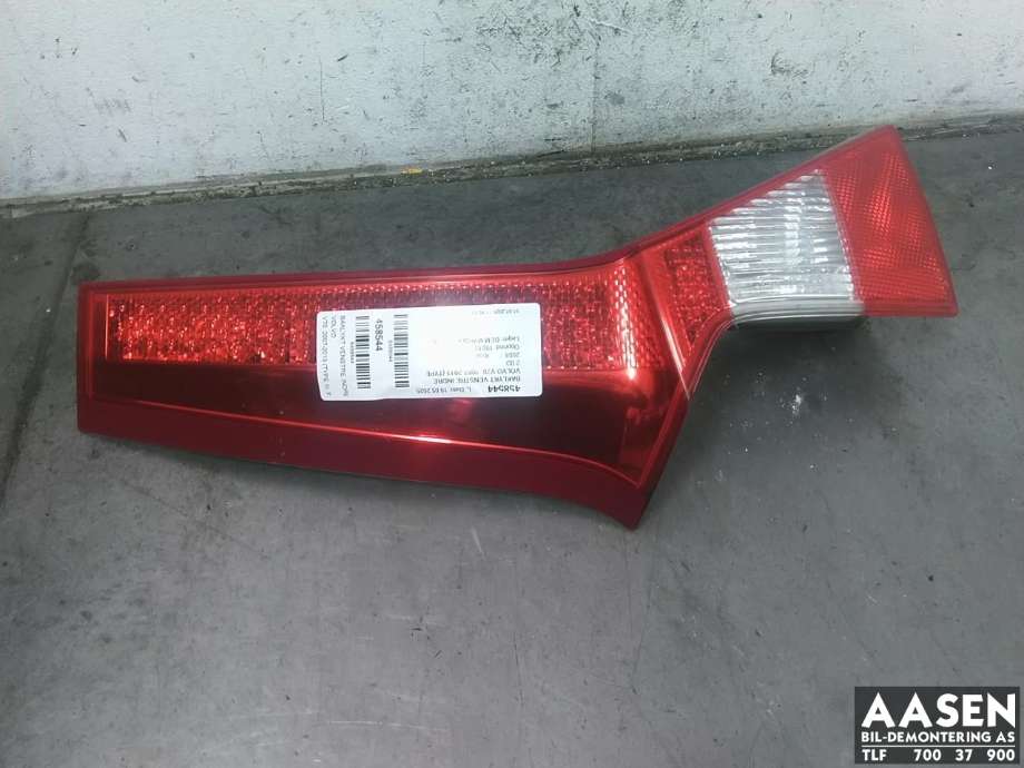 Baklykt venstre indre til Volvo V70, 2007-2013 (Type III, Fase 1)  (31395068)