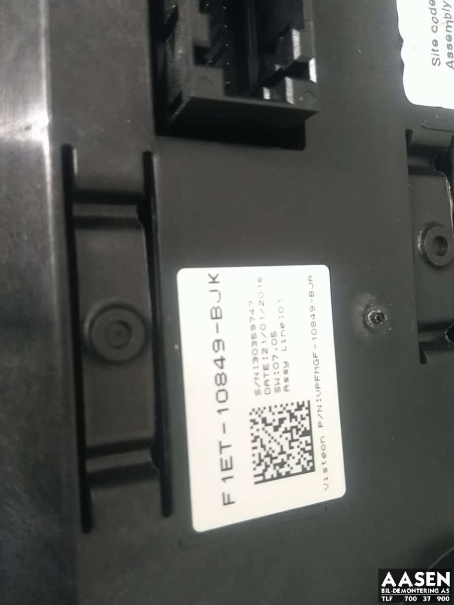 Instrumentpanel til Ford Focus 2014-2018 (Type III, Fase 2)  