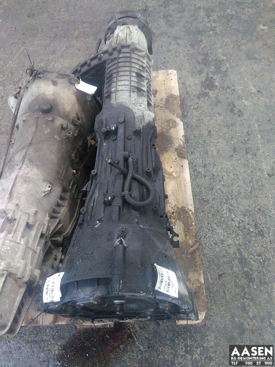 Girkasse 4WD hovedkasse til VW Touareg, 2003-2007 (Type I, Fase 1)  (09D 300 037 K)
