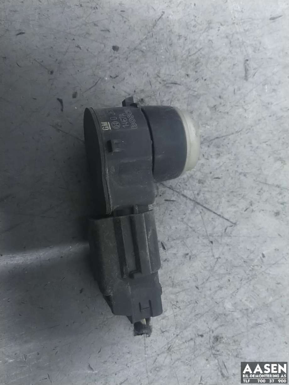 Parkeringssensor foran til Opel Insignia A 2014-2017 (13282883|)