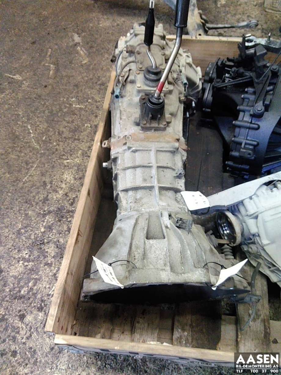 Girkasse 4WD hovedkasse til Toyota Hilux 2006-2011 (330300K130|330300K450|)