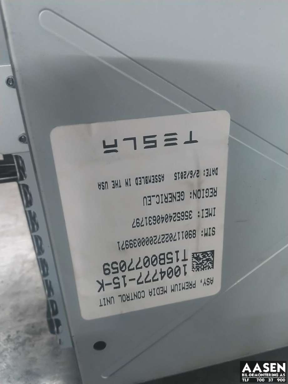 Multimedia display (MCU - Media Controller Unit) til Tesla Model S 2013-2016 (Fase 1) (1004777-15-K|1015898-00-A|)