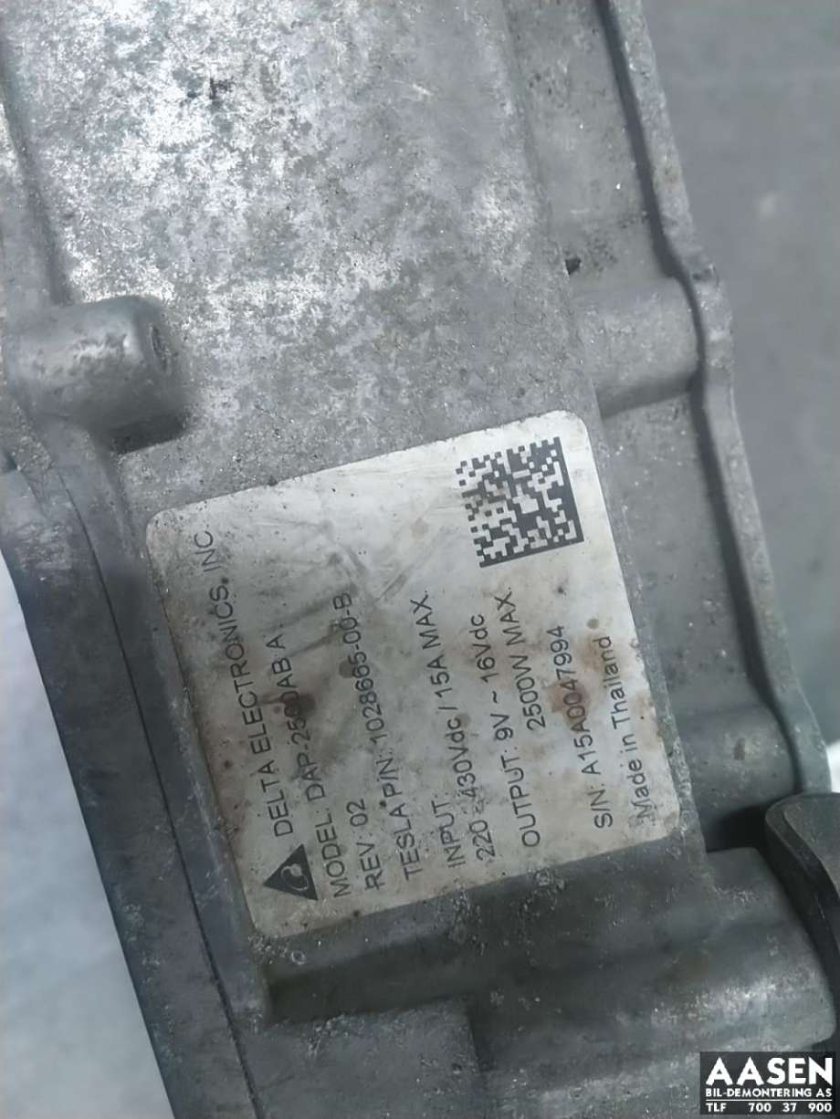 DCDC converter elbil til Tesla Model S 2013-2016 (Fase 1)  (1028665-00-B|)