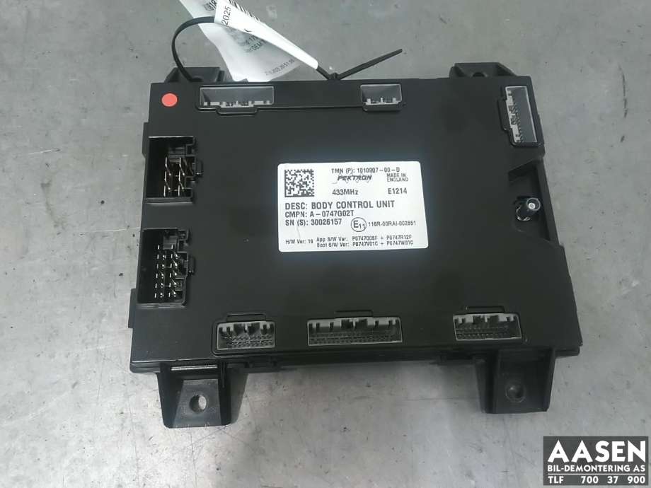 Styreenhet comfort (BCM) til Tesla Model S 2013-2016 (Fase 1) (1010907-00-D|)