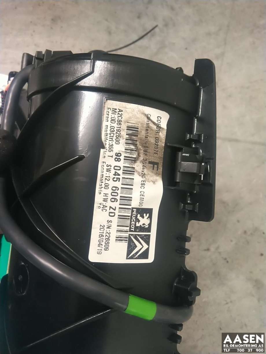Bilstereo navigasjon skjerm til Peugeot 5008 2010-2017 (Type I)  (98 045 606 ZD|)