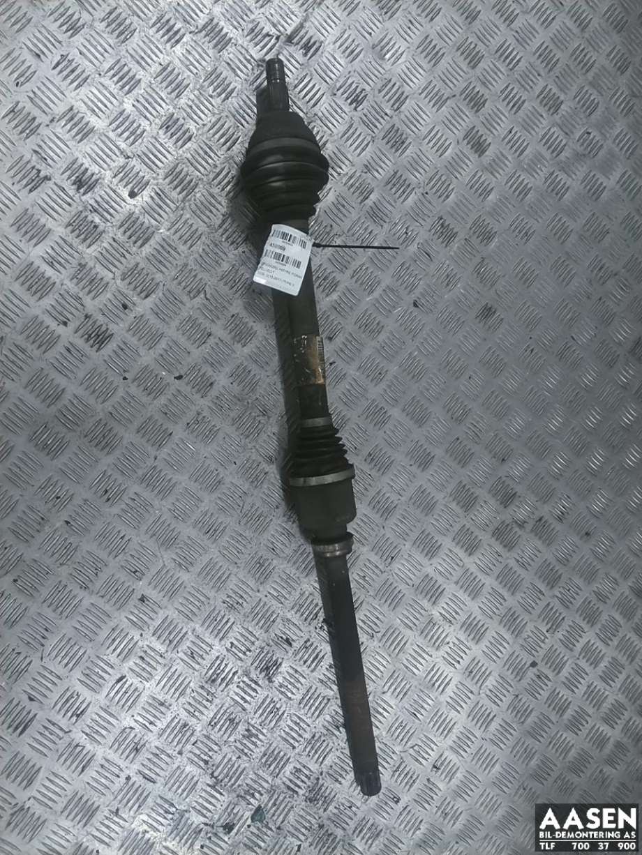 Drivaksel høyre foran, diesel/automat til Peugeot 5008, 2010-2017 (Type I)  (3273 VQ)