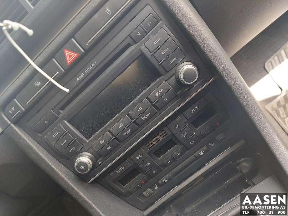 Bilstereo til Audi A4, 2004-2008 (Type III) (B7) (B7) (8E0 057 185 KX)