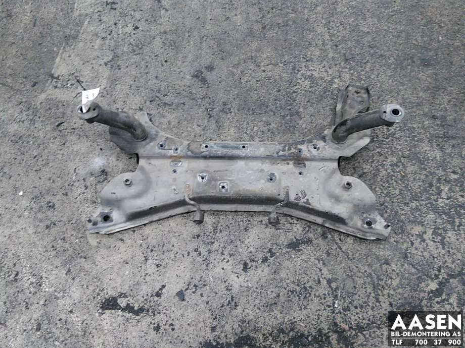Travers foran hoved til Opel Agila 2008-2013
