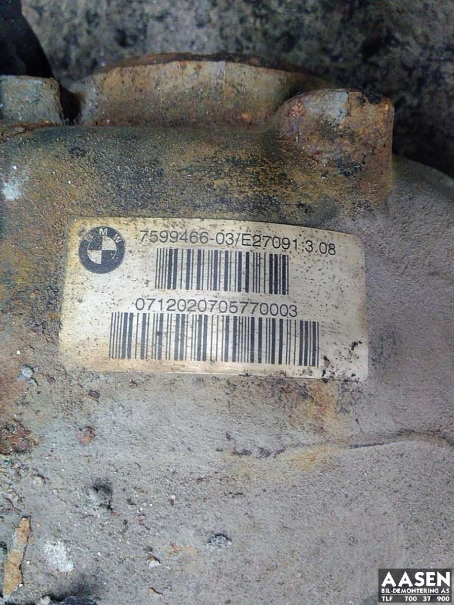 Kardang klokke bak til BMW 1-Serie, 2011-2015 (Fase 1) (F20/F21) (F20/F21) (33 10 7 599 466)