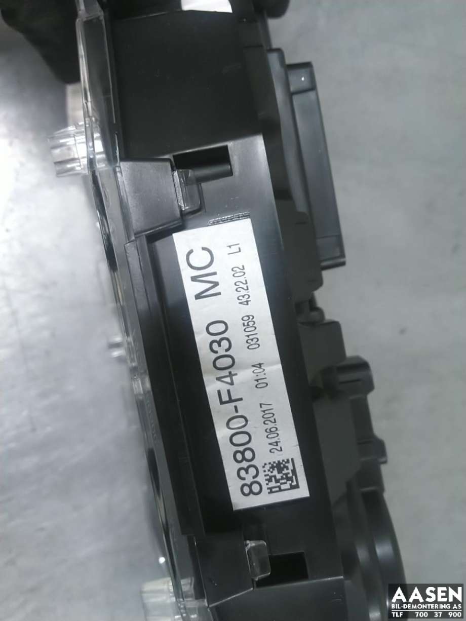 Instrumentpanel til Toyota C-HR 2016-->>  (83800F4030|)