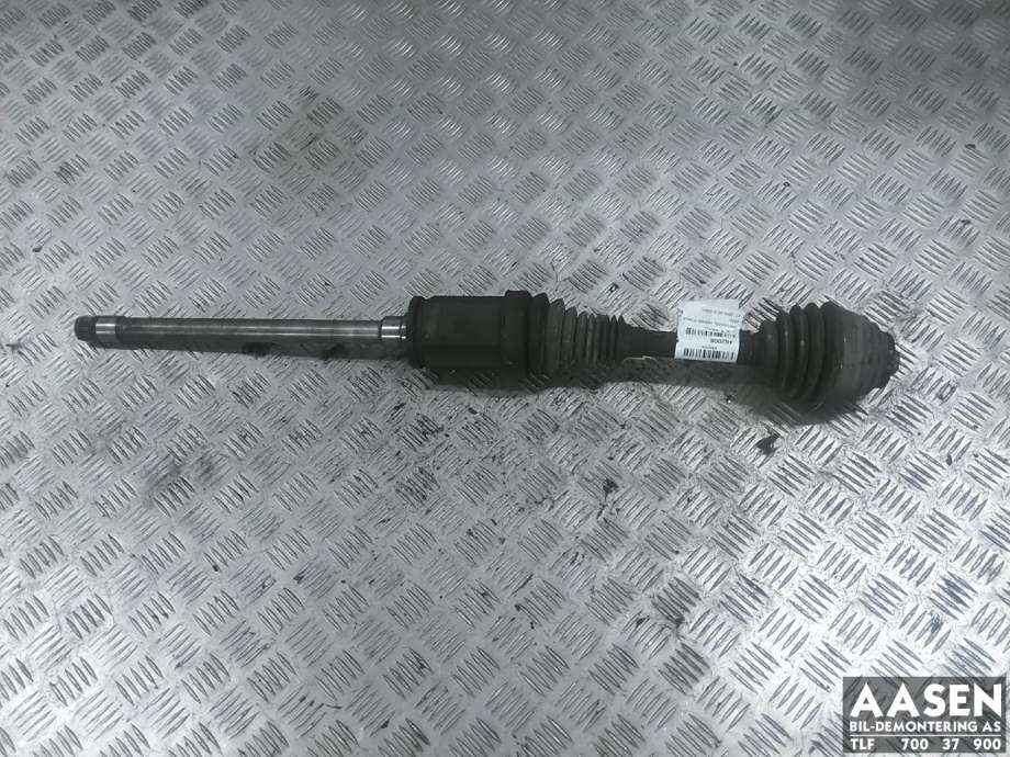 Drivaksel høyre foran, diesel/automat til BMW X1, 2009-2015 (E84) (E84) (31 60 7 605 512)