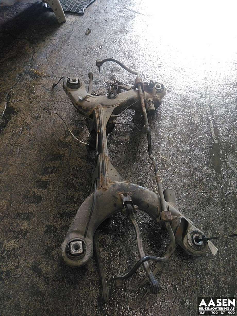 Travers bak til Mercedes E-Klasse 2002-2006 (Fase 1) (W211) (W211)
