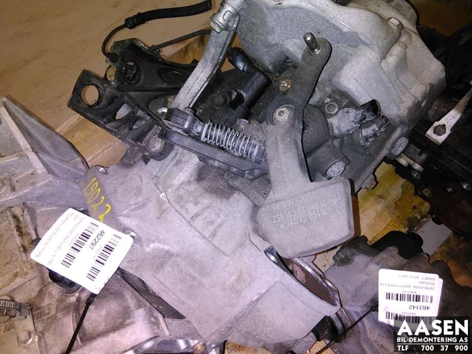 Girkasse manuell 6-trinn til VW Touran 2010-2015 (Type I, Fase 3)  (02S 300 047 A|02S 300 047 AX|)