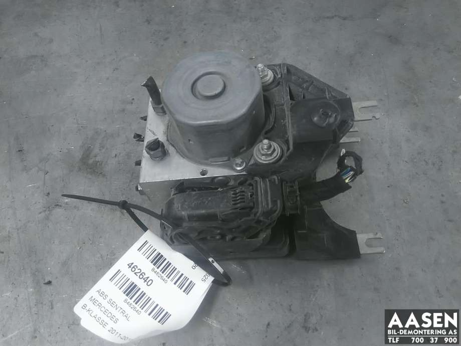 ABS sentral til Mercedes B-Klasse, 2011-2018 (W246) (W246) (A 008 431 01 12)