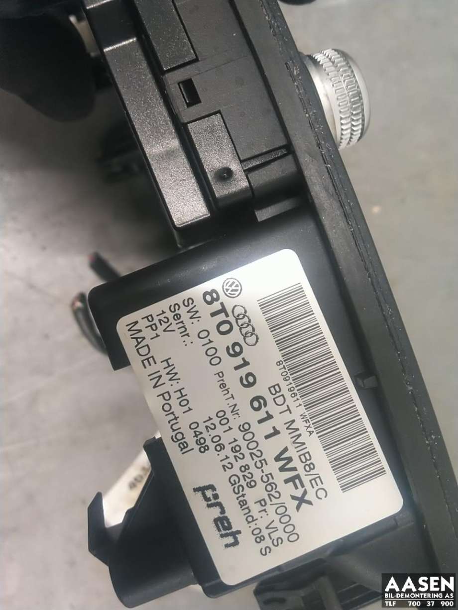 Bilstereo betjeningspanel til Audi A4 2007-2014 (Type IV) (B8) (B8) (8T0 919 611|)