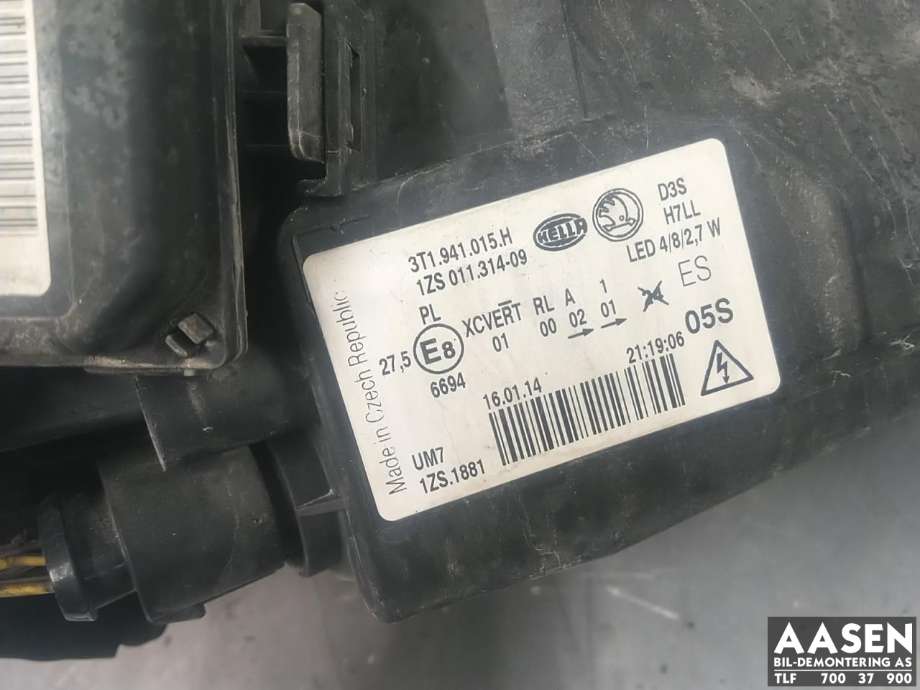 Frontlykt venstre xenon til Škoda Superb 2008-2015 (Type II)  (3T1 941 017 H|)