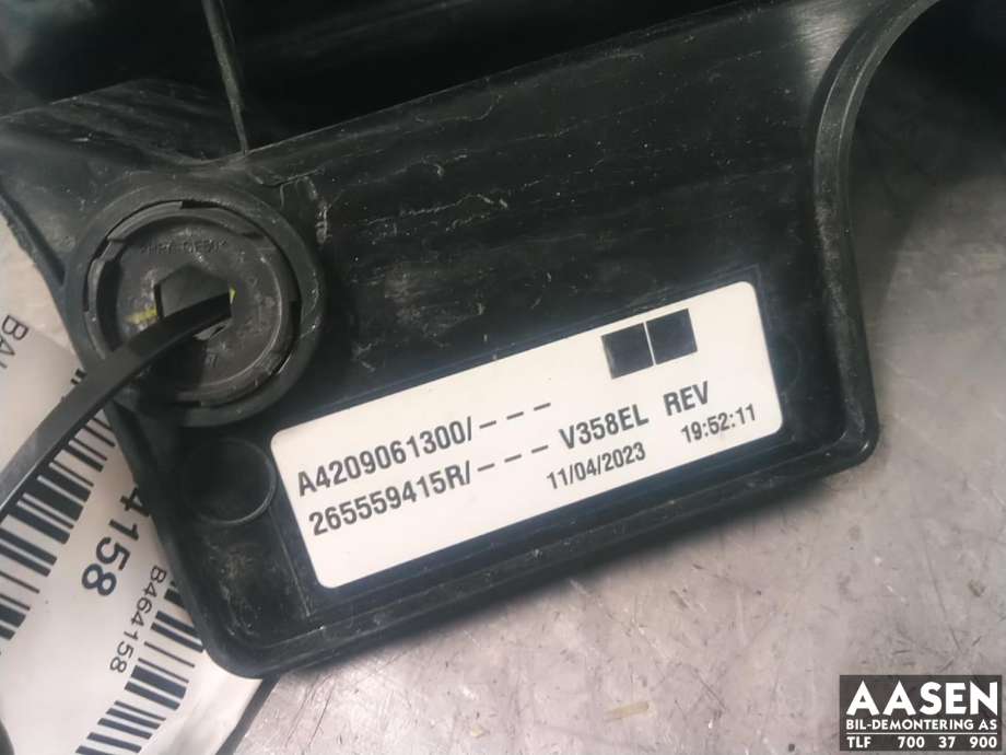 Baklykt høyre til Mercedes Citan 2021-->> (W420) (W420) (A 420 906 12 00|)
