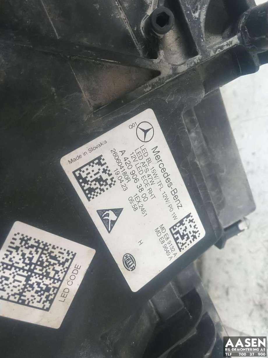Frontlykt venstre xenon til Mercedes Citan 2021-->> (W420) (W420) (A 420 906 42 00|)