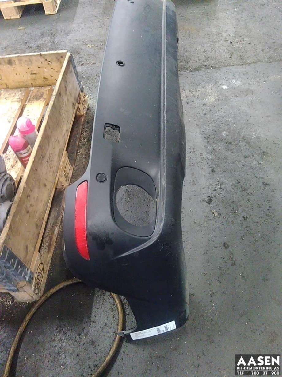 Støtfanger bak til BMW X5 2007-2013 (E70) (E70) (51 12 7 178 280|)