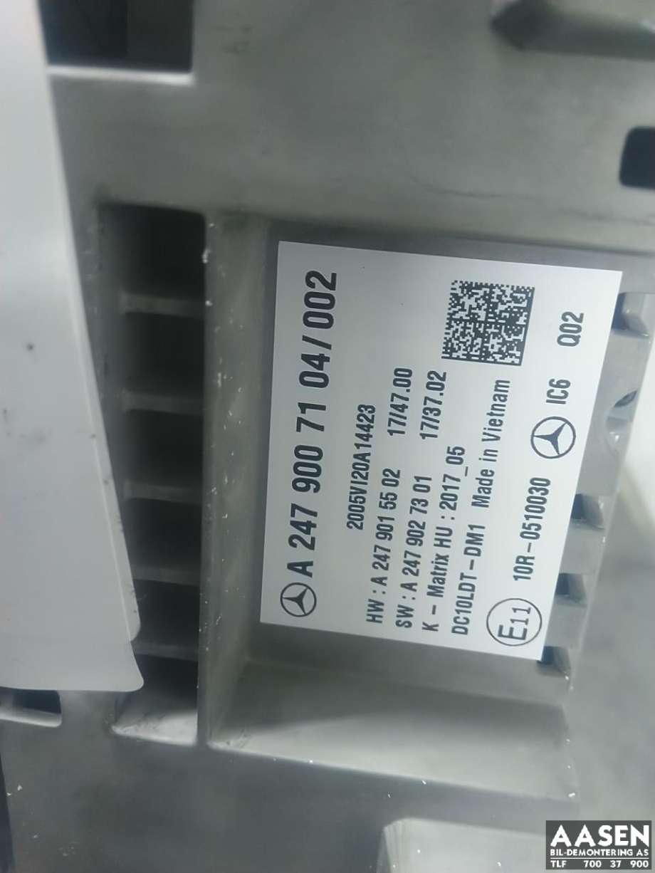 Instrumentpanel til Mercedes EQC 2019-->>  (A 247 900 71 04|A 247 900 82 11|)