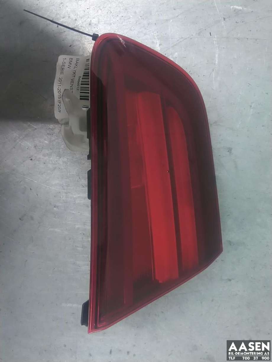 Baklykt venstre indre til BMW 1-Serie, 2011-2015 (Fase 1) (F20/F21) (F20/F21) (63 21 7 359 019)