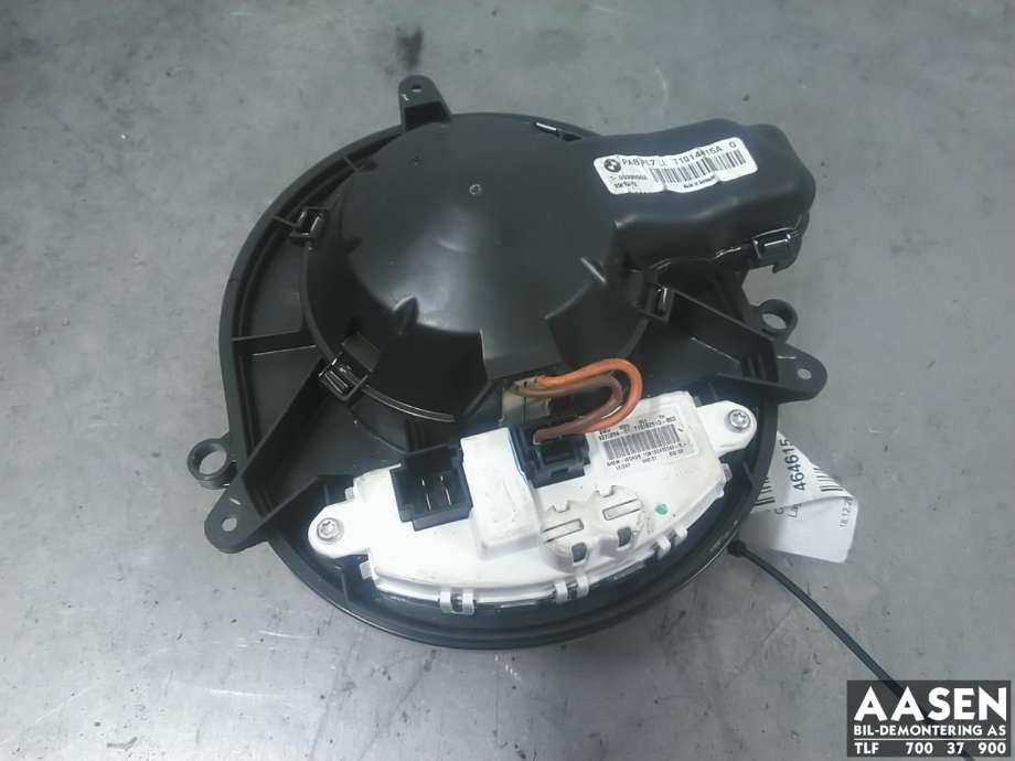 Varmeapparat motor til BMW 1-Serie, 2011-2015 (Fase 1) (F20/F21) (F20/F21) (64 11 9 350 395)