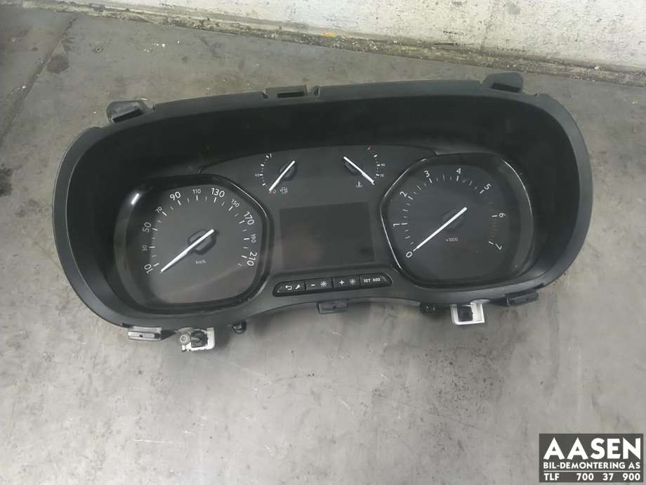 Instrumentpanel til Peugeot Expert 2016-->> (Type III) (98 175 435 80|98 374 730 80|)