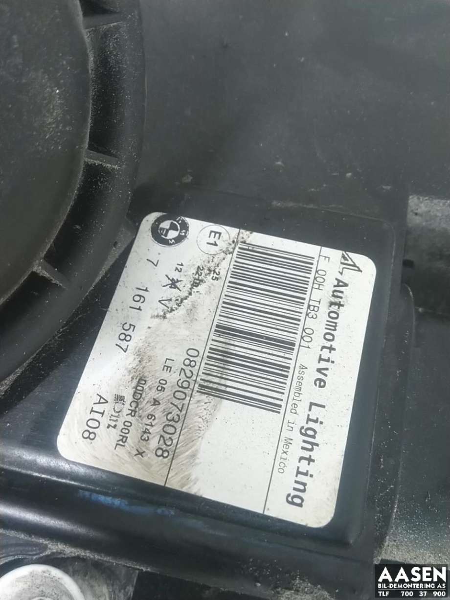 Frontlykt venstre xenon til BMW X5 2007-2013 (E70) (E70) (63 11 7 288 991|)