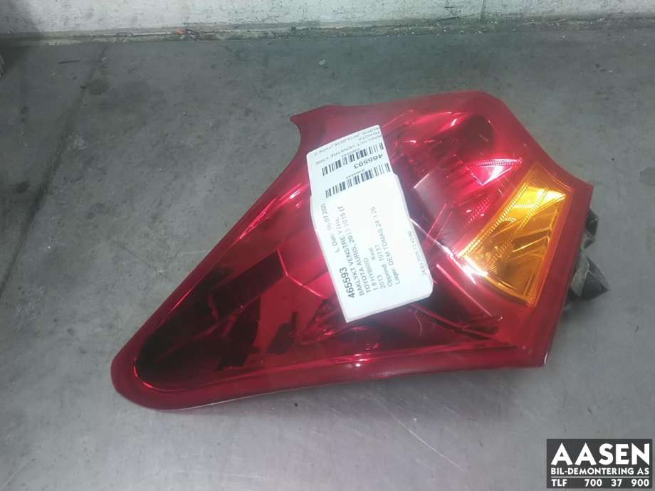 Baklykt venstre ytre til Toyota Auris, 2013-2015 (Type II, Fase 1)  (81561-02730)